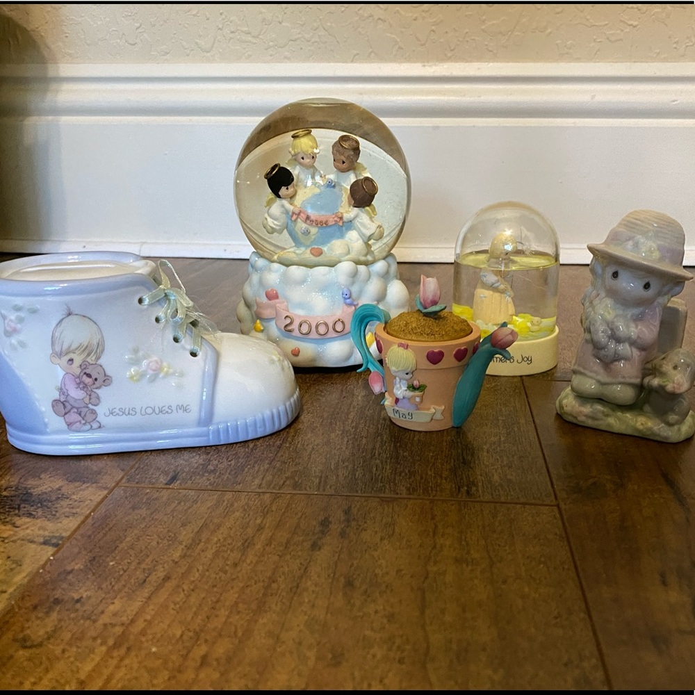 Precious moments collectibles
